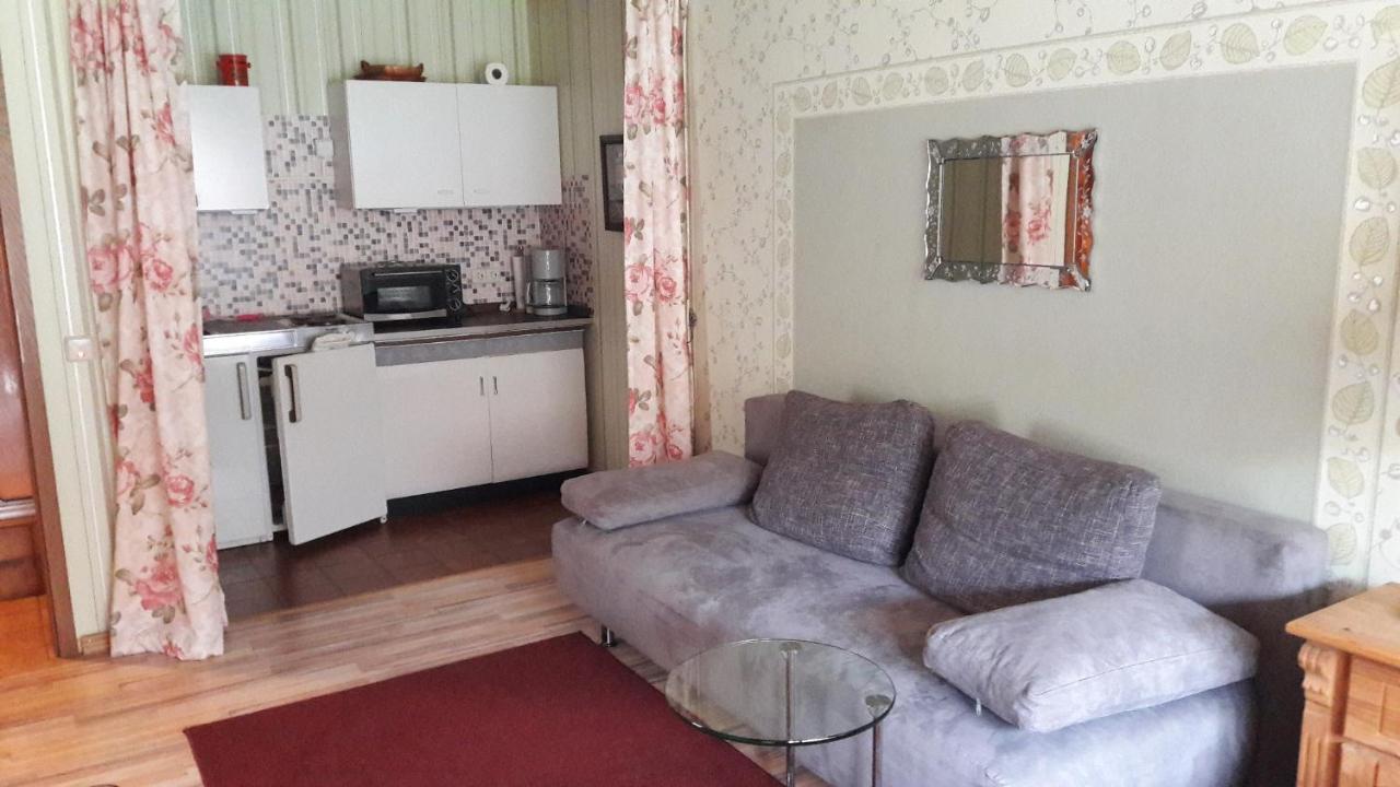 Pension Waldfrieden Maring-Noviand エクステリア 写真