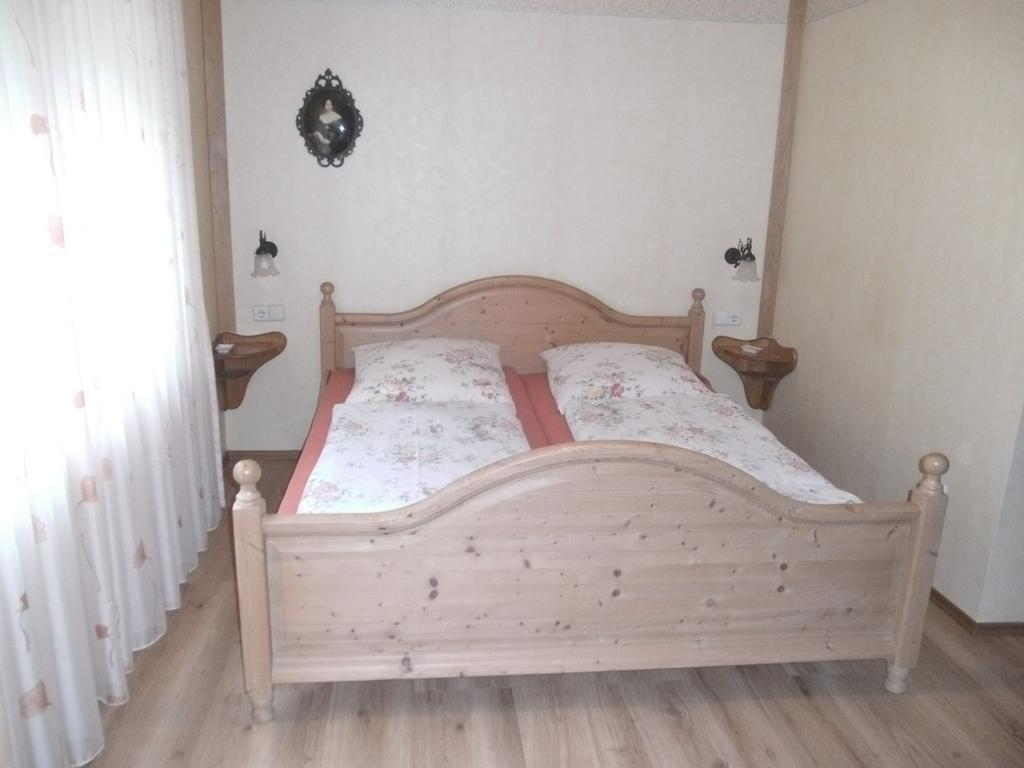 Pension Waldfrieden Maring-Noviand 部屋 写真