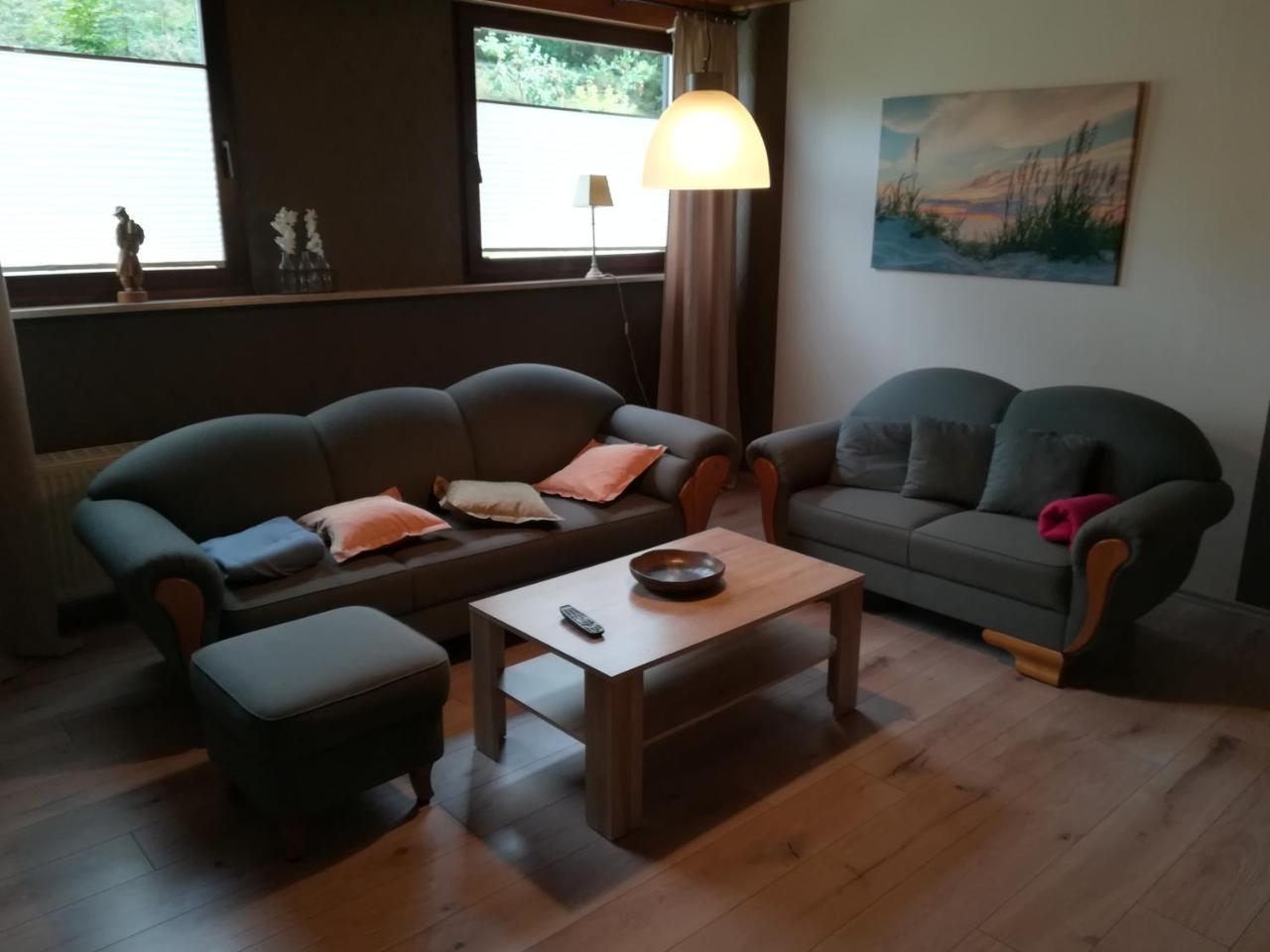 Pension Waldfrieden Maring-Noviand エクステリア 写真